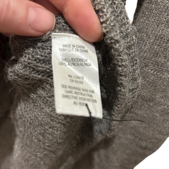 Helmut Lang gray khaki 100% ALPACA v-neck asymmetrical hem sweater L - Picture 4 of 7